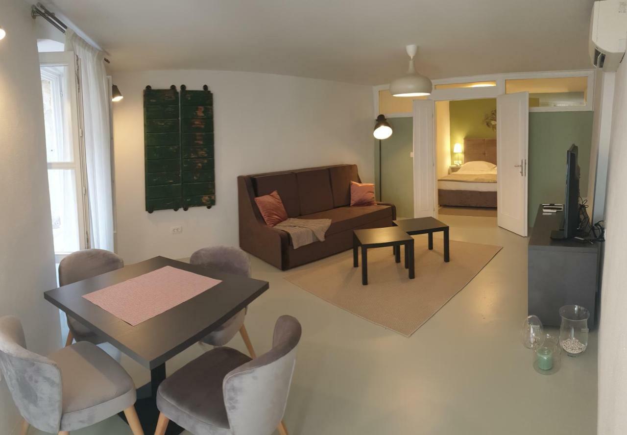 Apartment Adriatico Eterno 2 罗维尼 外观 照片